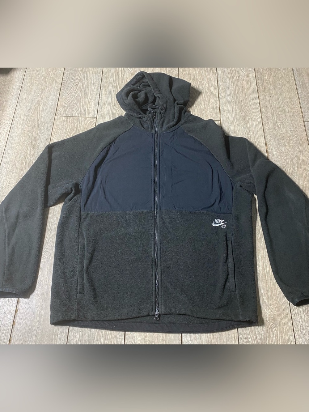 Nike SB Polartec Jacket Mens XL Black Full Zip Hooded Therma Fleece Skate